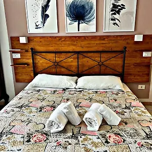 bb-in-the-center-you-too.it-romehotels.com/